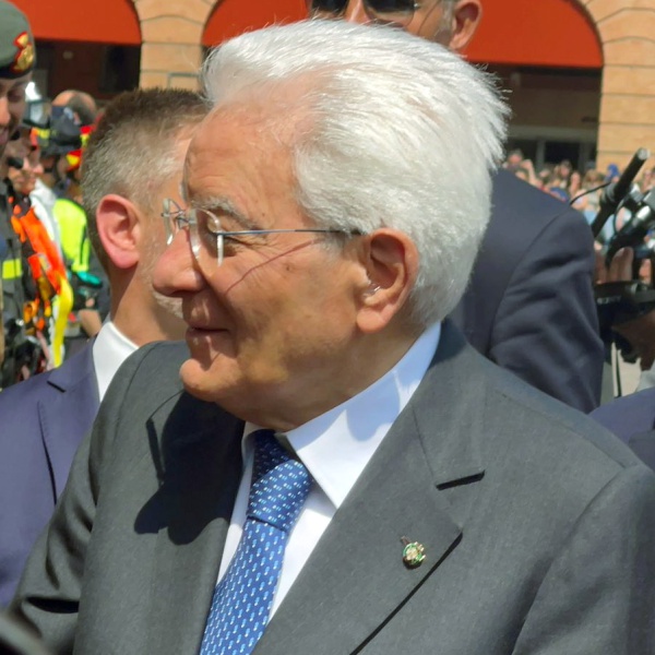 Confindustria Il Presidente Mattarella Leconomia Sana Aiuta La