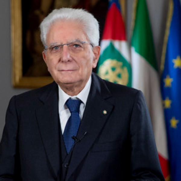 Covid Il Presidente Mattarella Punta Lindice Contro I No Vax