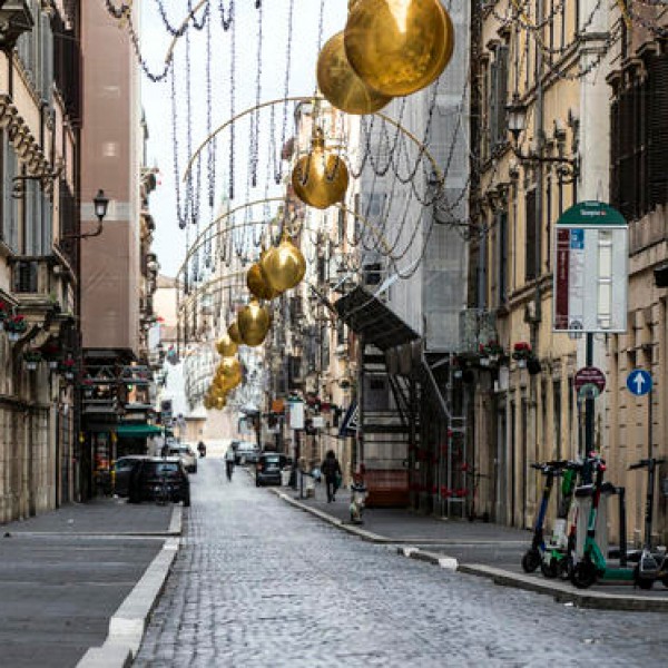 Da Oggi Tre Giorni In Zona Arancione Poi Si Torna In Zona Rossa Dal