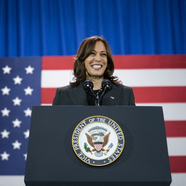 Kamala Harris Verso La Candidatura Chi La Vice Presidente Usa Rtl