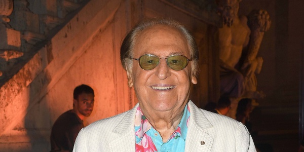 Cento Anni Di Radio In Senato Arrivano Renzo Arbore E Carlo Conti