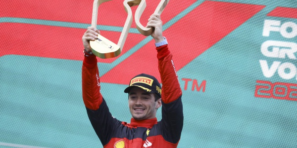 Formula 1 La Ferrari Di Leclerc Vince Il Gp D Austria Secondo