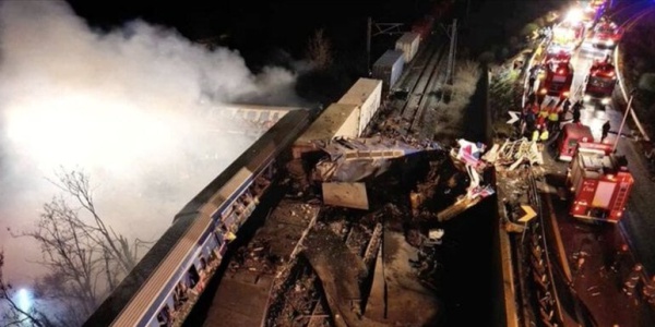 Incidente Ferroviario In Grecia Scontro Tra Due Convogli Bilancio Di