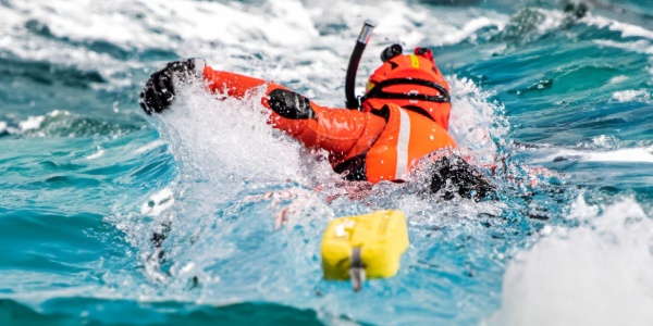 Viamare Guardia Costiera Rescue Swimmer Course Rtl Play