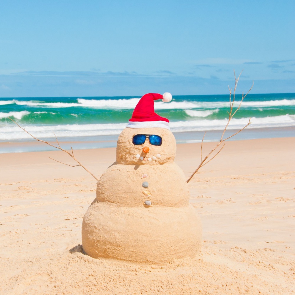 In Australia il Natale è caldo, si festeggia in spiaggia