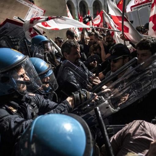 1 maggio, Torino, scontri tra Polizia e No Tav