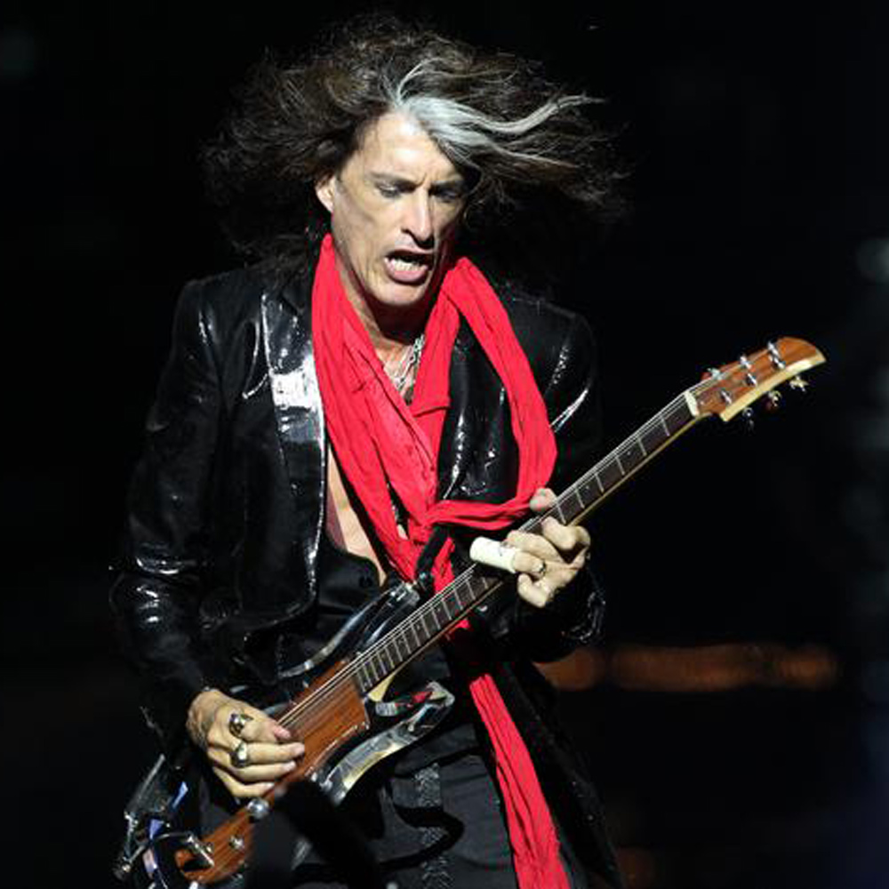 Aerosmith: Joe Perry ricoverato dopo malore sul palco