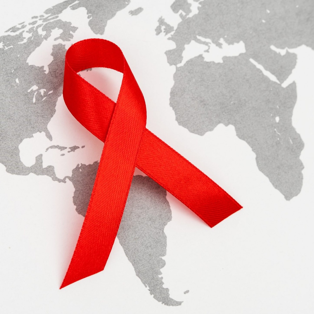 Aids, 1,7 milioni di nuovi casi, eradicazione lontana