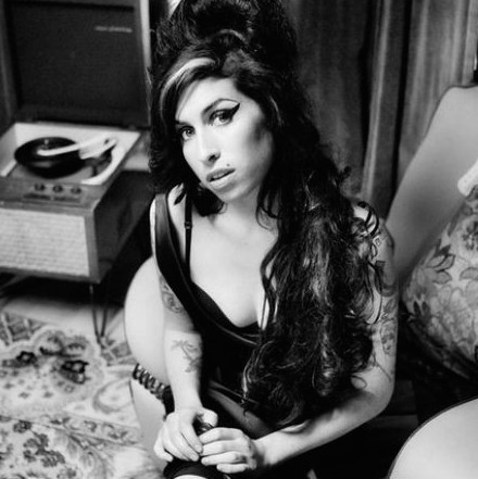 Amy Winehouse, sei anni fa moriva il grande talento