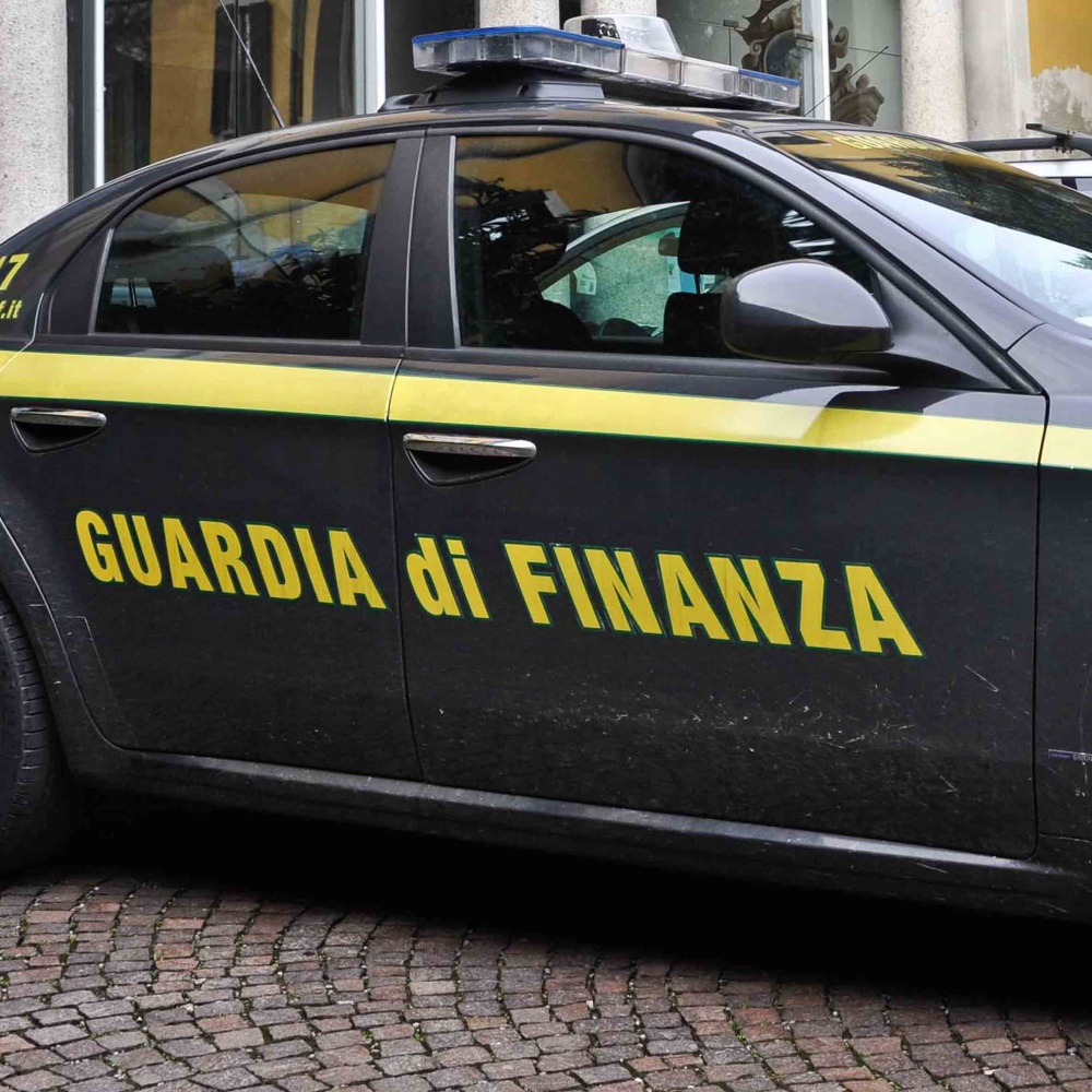 Assicurazioni, GdF, oscurati oltre 220 siti di false polizze