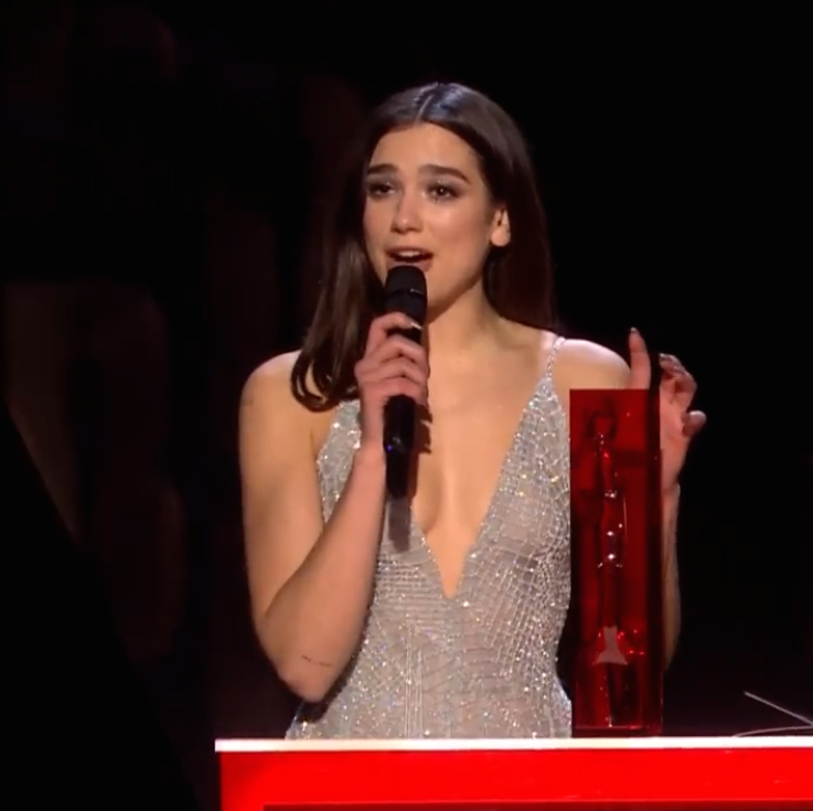 Brits Awards, il trionfo di Dua Lipa e Stormzy