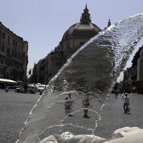 Caldo: ancora bollino rosso in 17 città