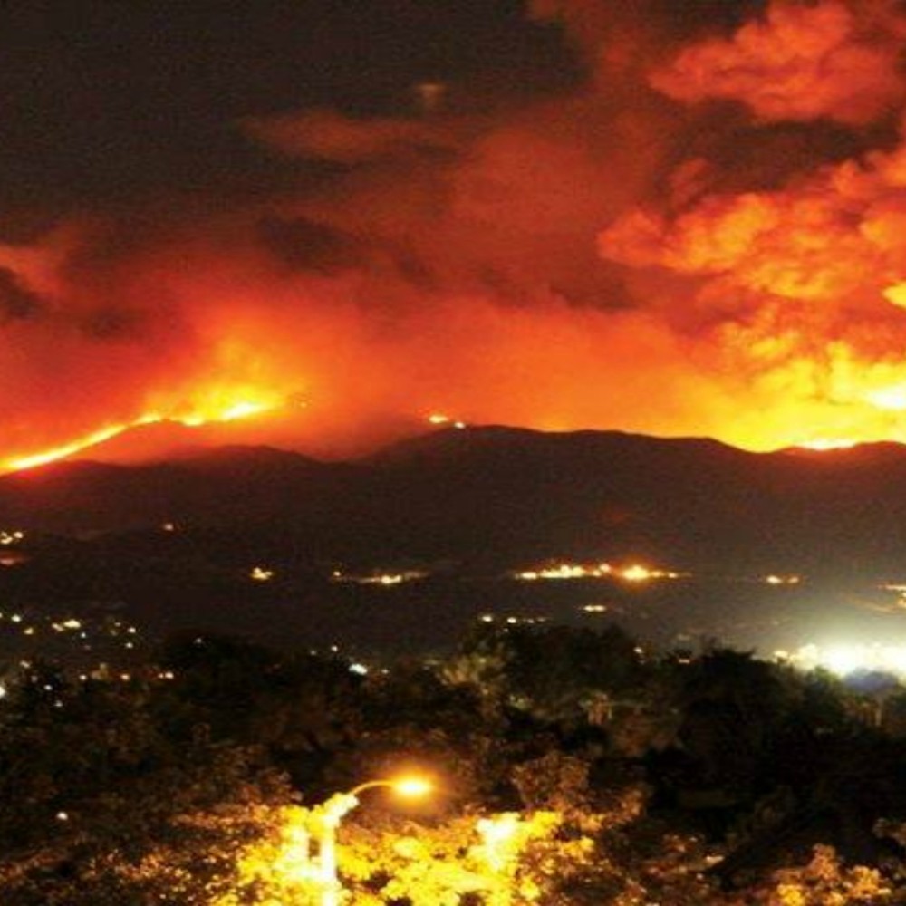 California divorata dalle fiamme, 31 morti e 228 dispersi