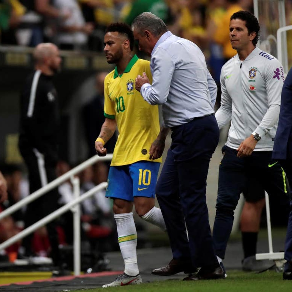 Calvario per Neymar, si infortuna e salta la Coppa America