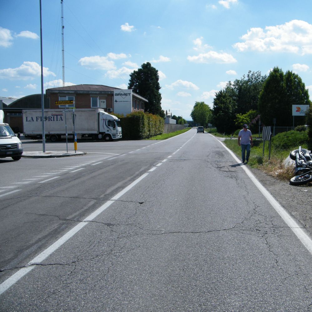 Cervia, arrestata una ragazza, ha investito e ucciso il ciclista