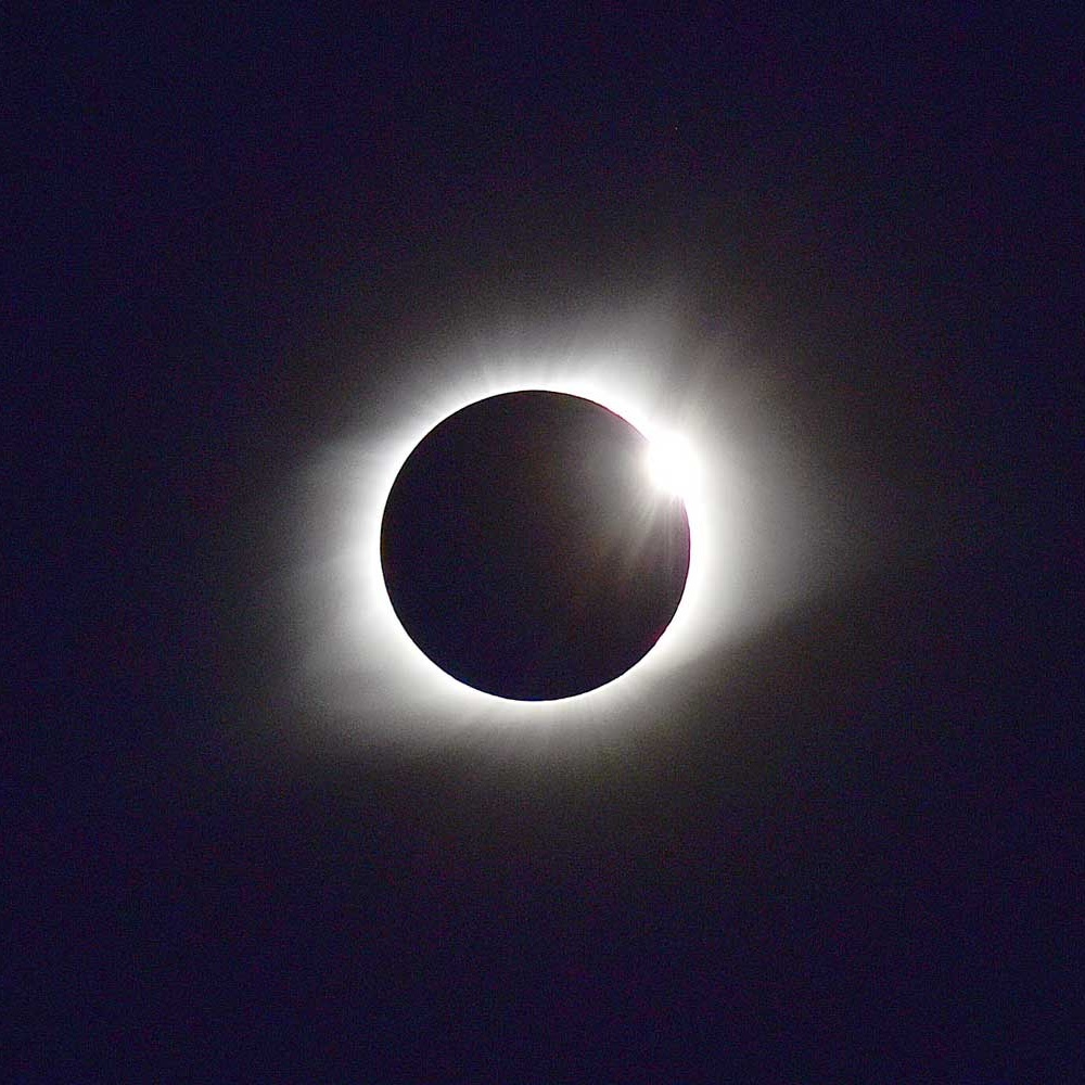 Cile e Argentina, cresce l'attesa per il Sole nero di domani