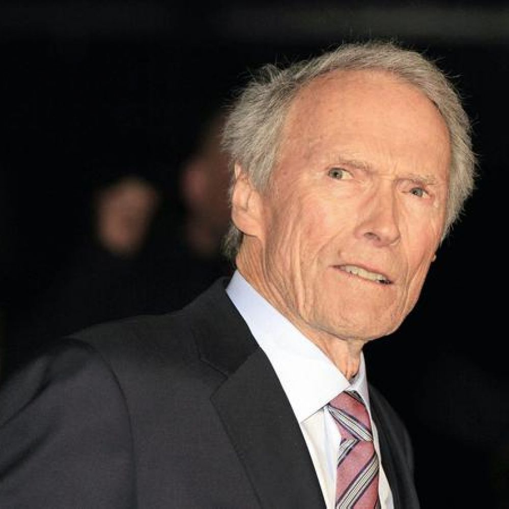 Clint Eastwood compie 90 anni, dalla "Trilogia del dollaro" all'ispettore Callaghan e una immensa carriera da regista