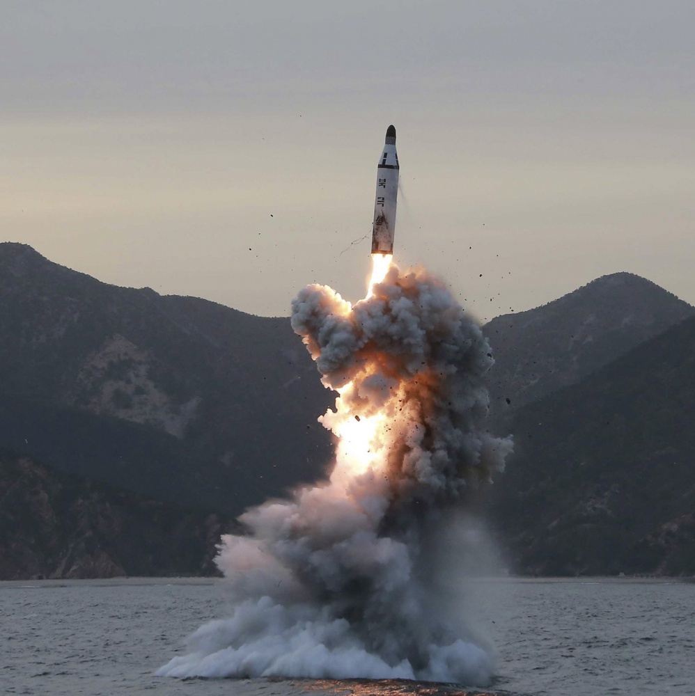 Corea del Nord, "successo per lancio di un missile"