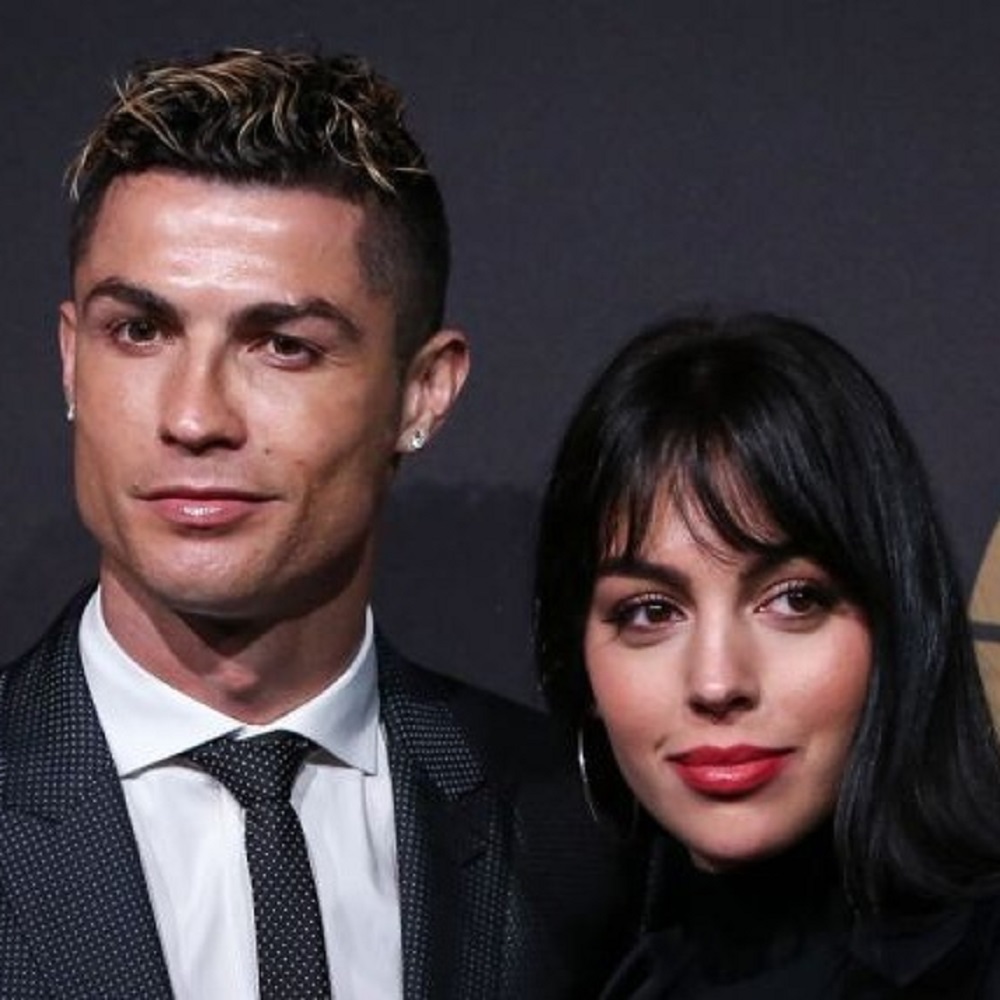 Cristiano Ronaldo ha chiesto alla fidanzata  di sposarlo