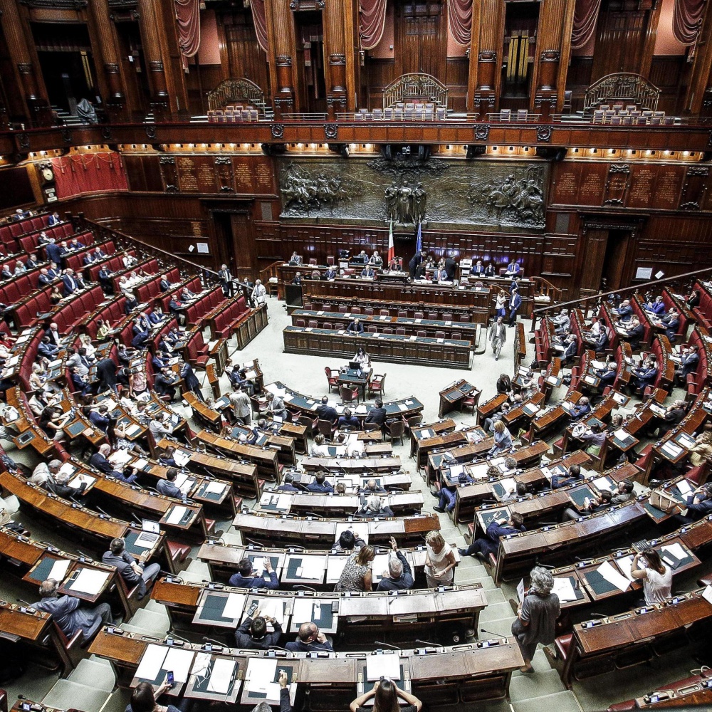 Decreto dignità, al via l'esame della Camera, giovedì in aula