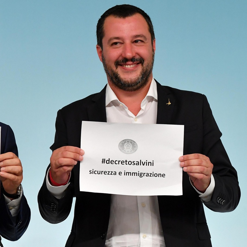 Decreto sicurezza, cresce la polemica tra Salvini e i sindaci