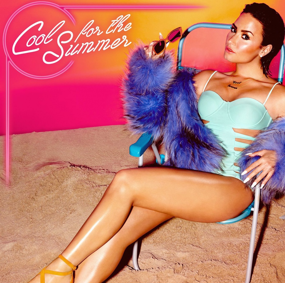 Demi Lovato, svolta sexy per l’estate 2015