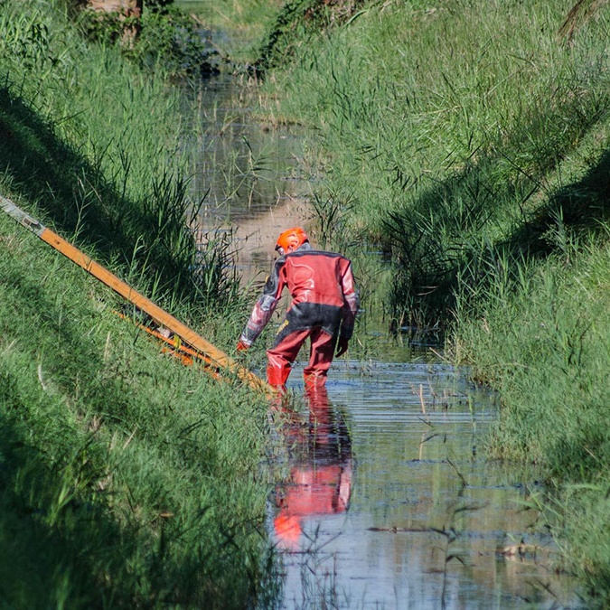 Donna morta a Fiumicino, sigilli a palestra, tracce