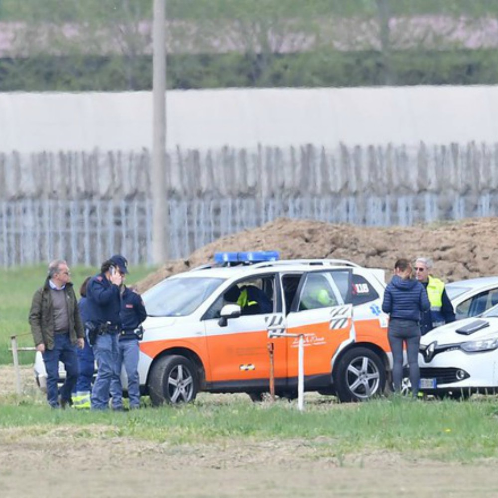 Donna morta in un canale a Modena, un fermato