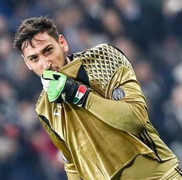 Donnarumma apre al Milan e si ritira dai social 