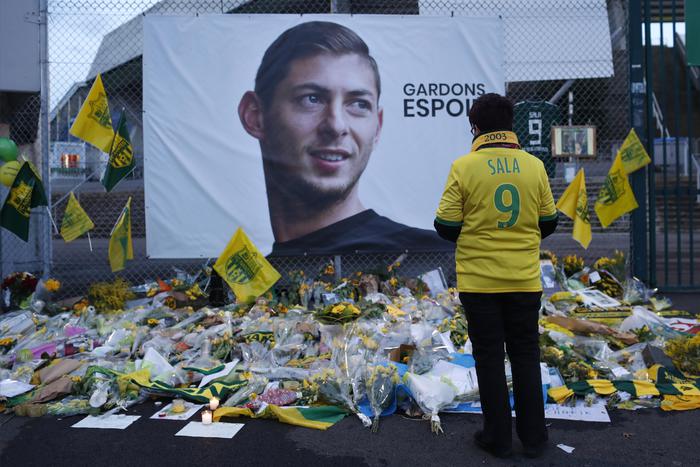 E' di Emiliano Sala il corpo trovato nel relitto dell'aereo