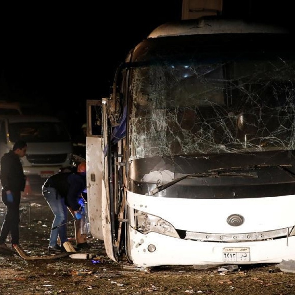 Egitto, bomba esplode vicino ad un bus, morti due turisti vietnamiti