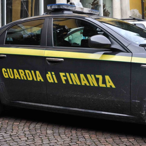 Estate, controlli Gdf su affitti case-vacanze e lavoro nero