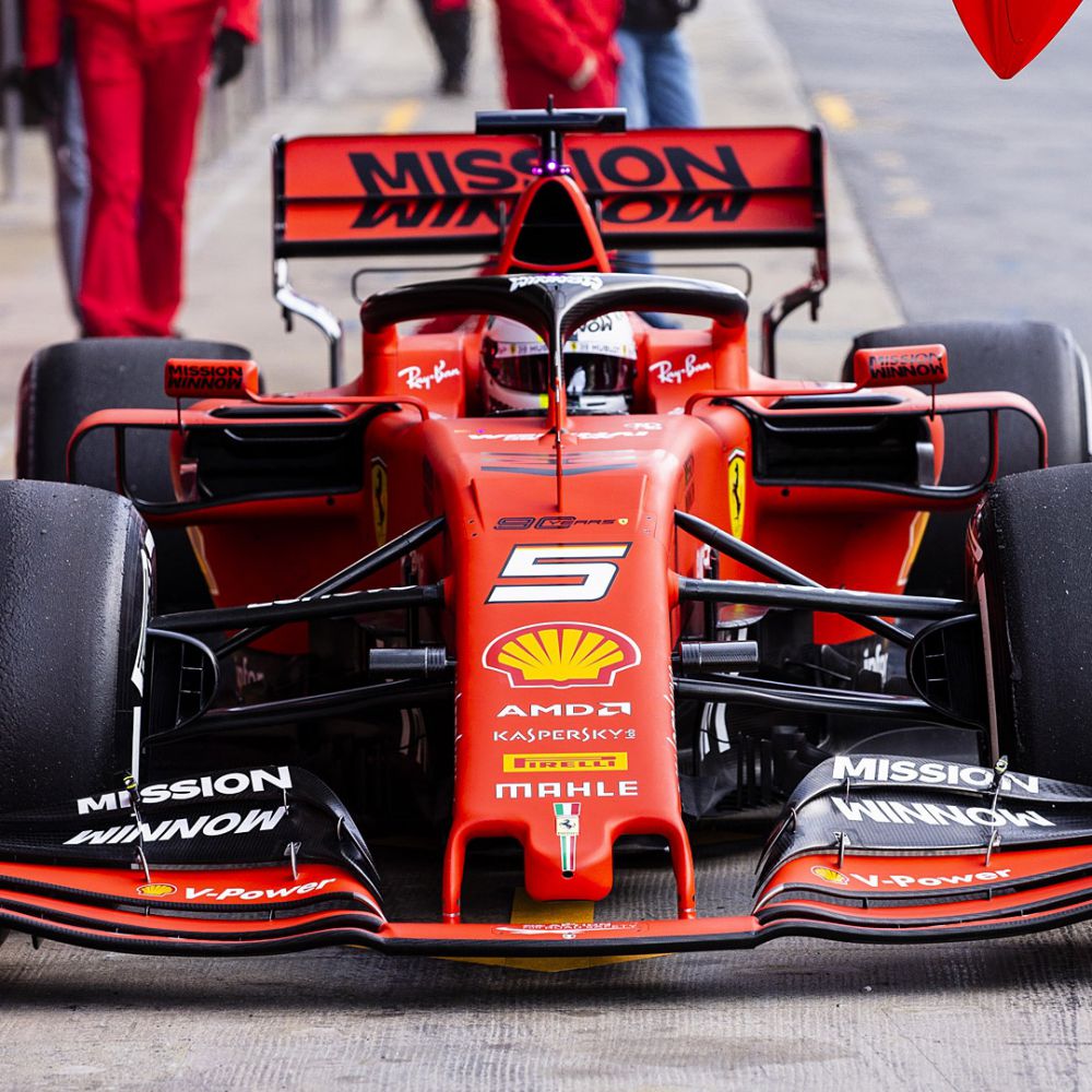 F1, doppietta Ferrari al GP di  Singapore con Vettel e Leclerc