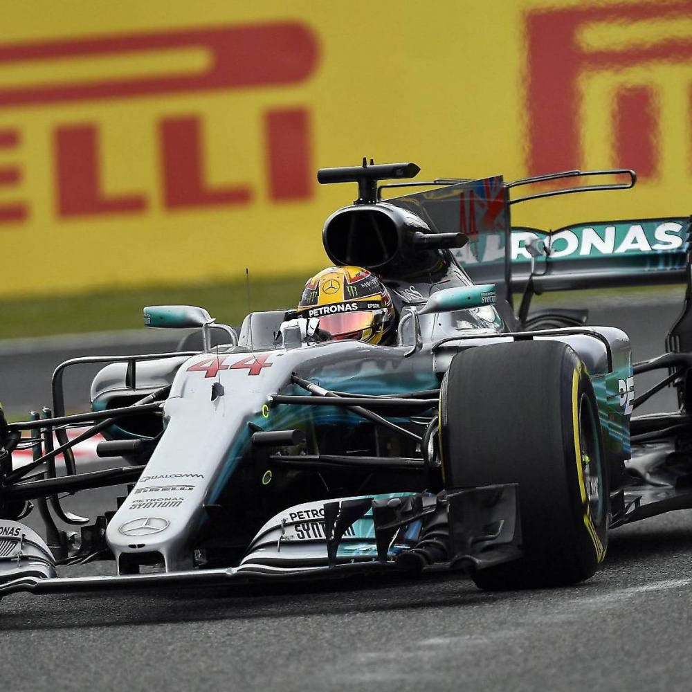 F1, Hamilton più veloce nelle libere del Gran Premio del Giappone