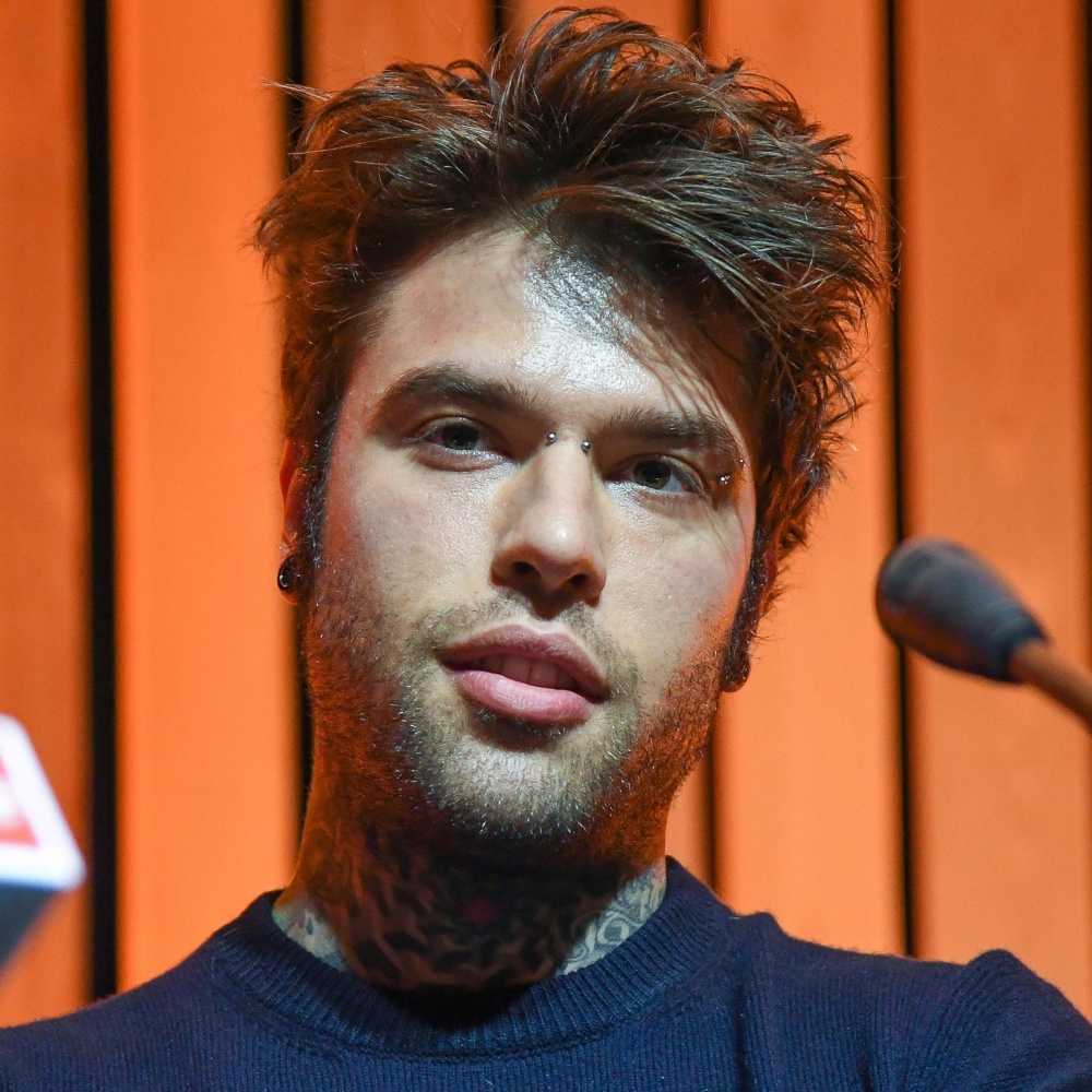 Fedez, paura a un controllo medico, trovata anomalia