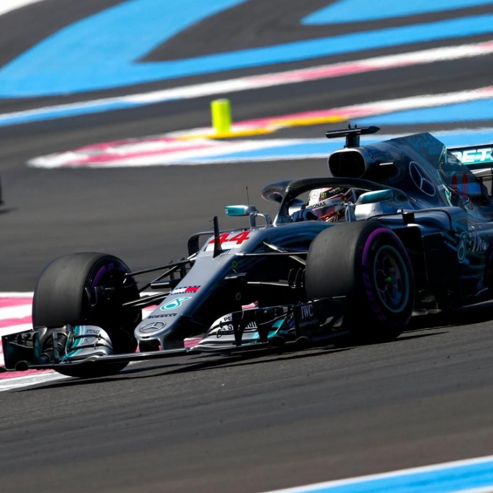 Formula 1, GP Francia, Hamilton in pole, terza la Ferrari di Vettel