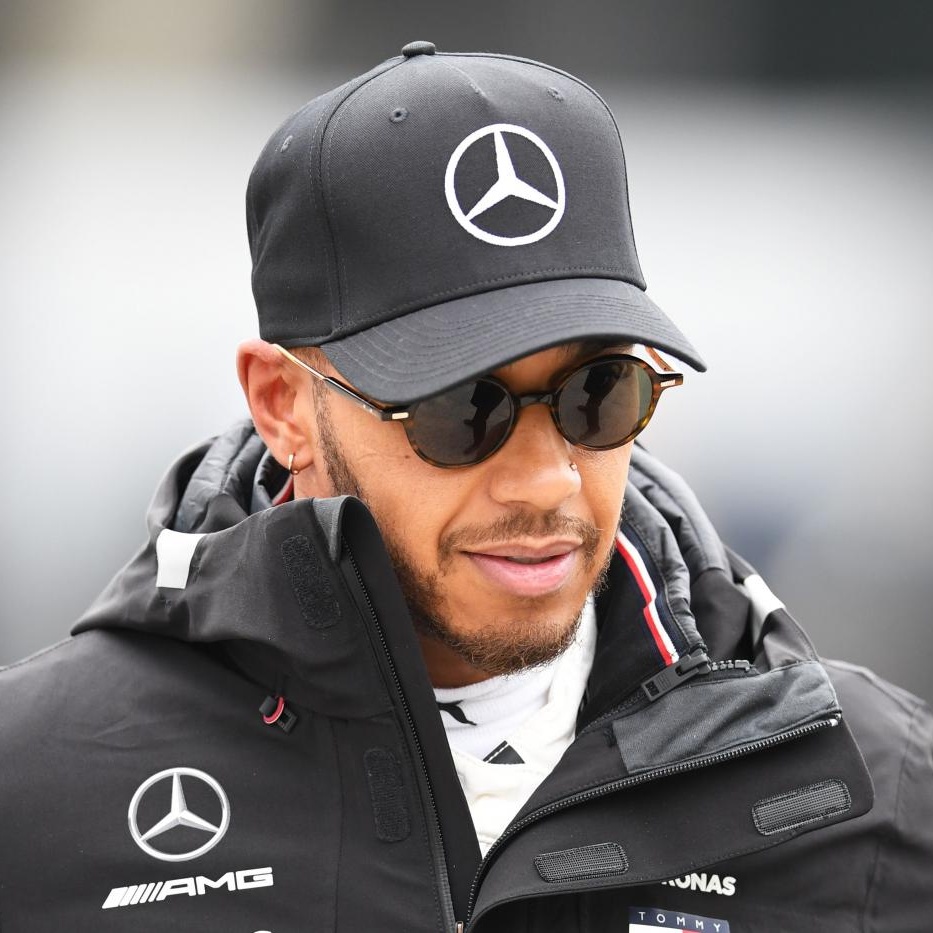 Formula 1, Hamilton in pole in Giappone, disastro Ferrari