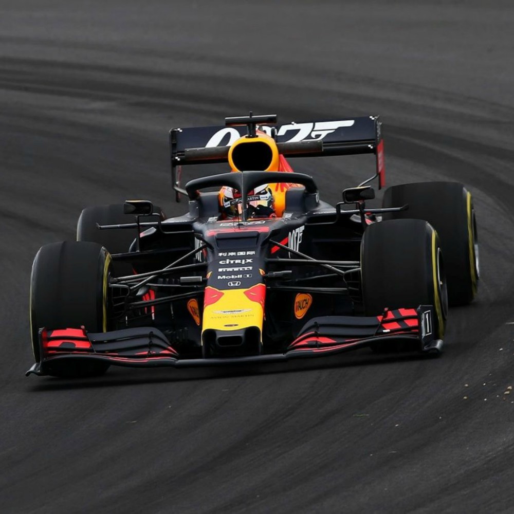 Formula 1, Verstappen in Germania vince un folle Gp, 2° Vettel