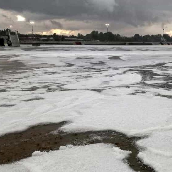 Forte temporale tra Milano e Lodi, grandine imbianca Malpensa