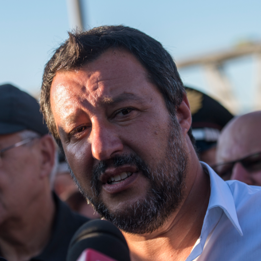 Genova, Di Maio e Salvini, scontro su revoca concessione