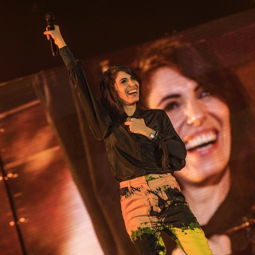 Giorgia, Oronero Live show con palco centrale a 360°