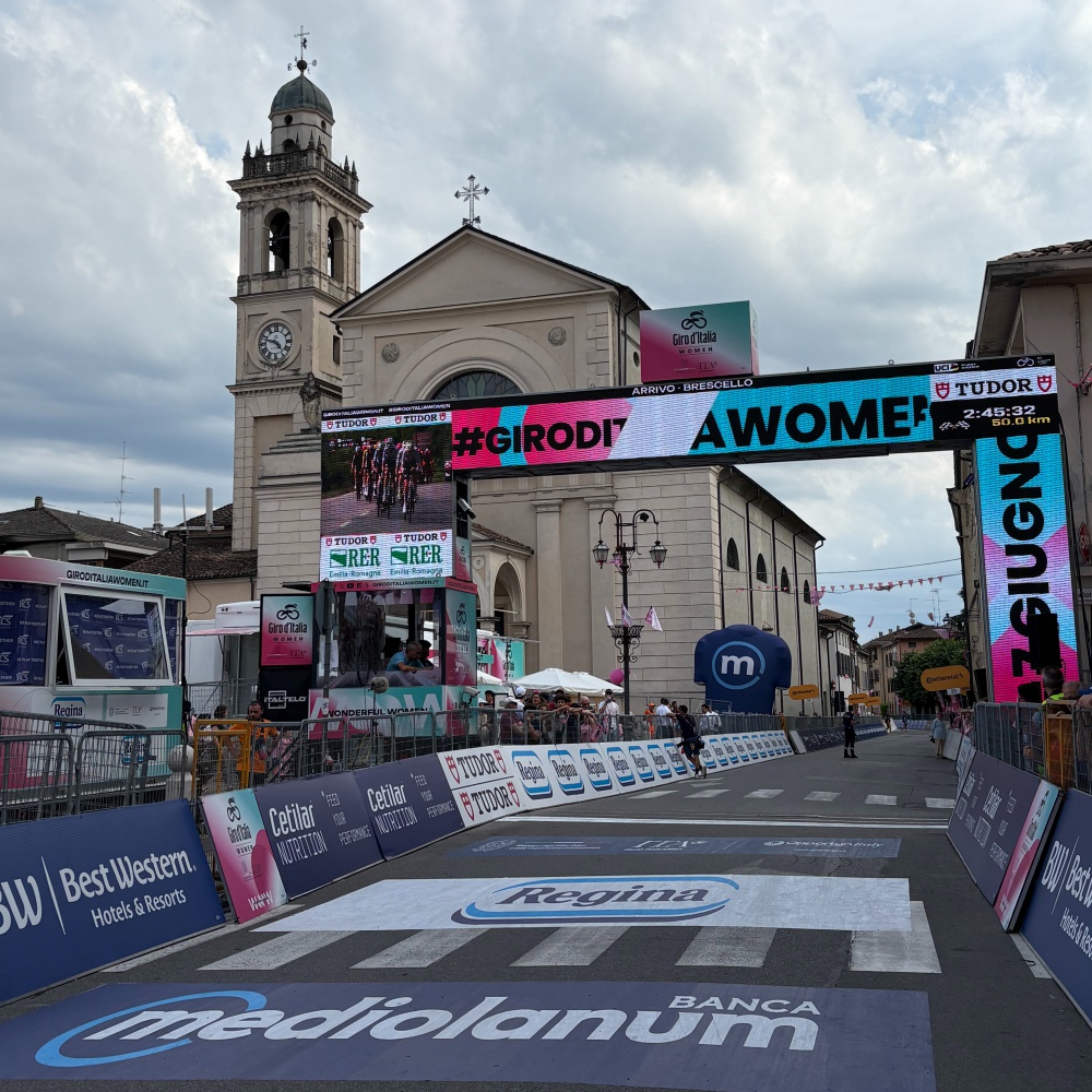 Giro d’Italia Women, Elisa Balsamo vince la sesta tappa. Van der Breggen tiene la maglia rosa