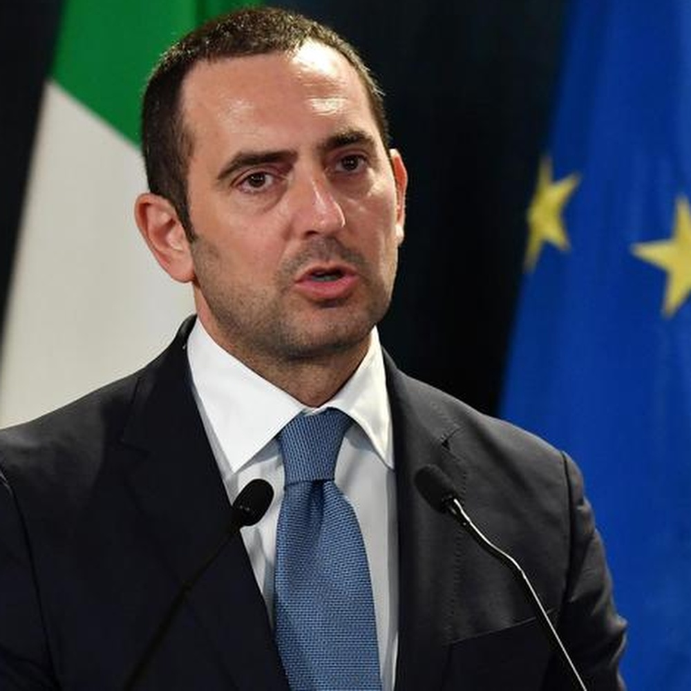 Governo, acque agitate per il caso Spadafora-Salvini