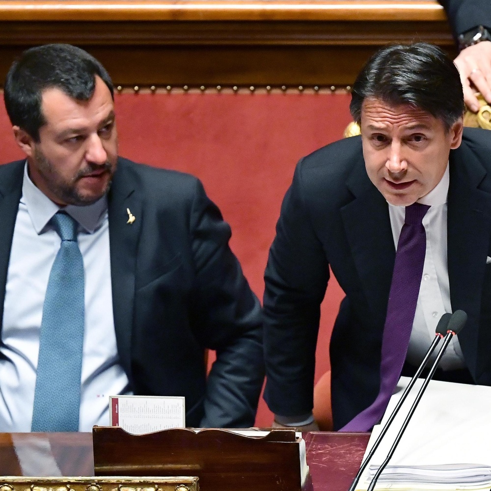 Governo, Conte e Salvini divisi sui migranti