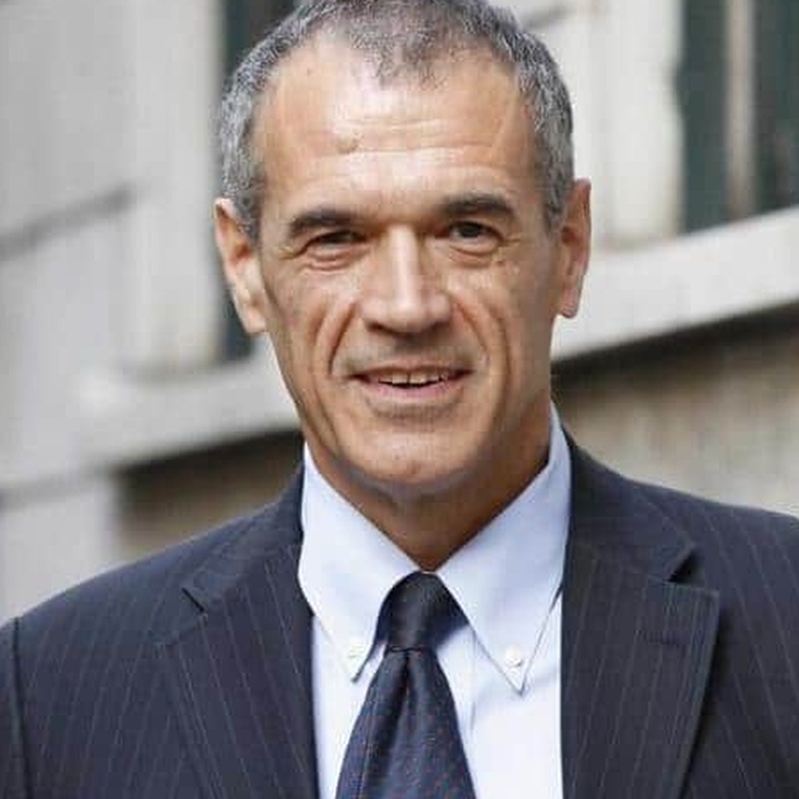 Governo, Cottarelli oggi al Quirinale con la lista dei ministri