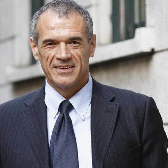 Governo, oggi Cottarelli al Quirinale per incarico di tregua