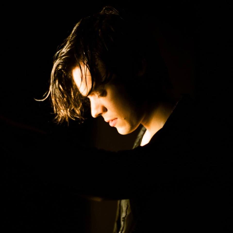 Harry Styles, in arrivo il nuovo singolo "Two Ghosts" 