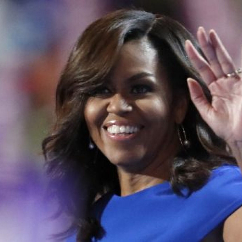 Hillary Clinton, Michelle Obama infiamma i democratici