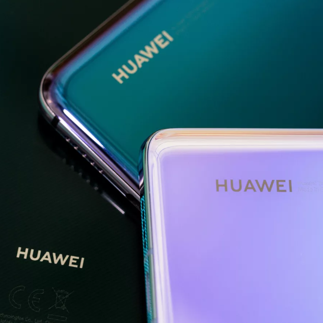 Huawei, dopo bando Usa vendite -40% e ricavi -30 miliardi?
