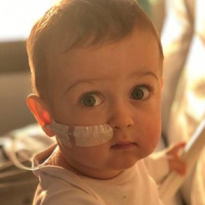 Il piccolo Alex operato a Roma, speranza per il bimbo